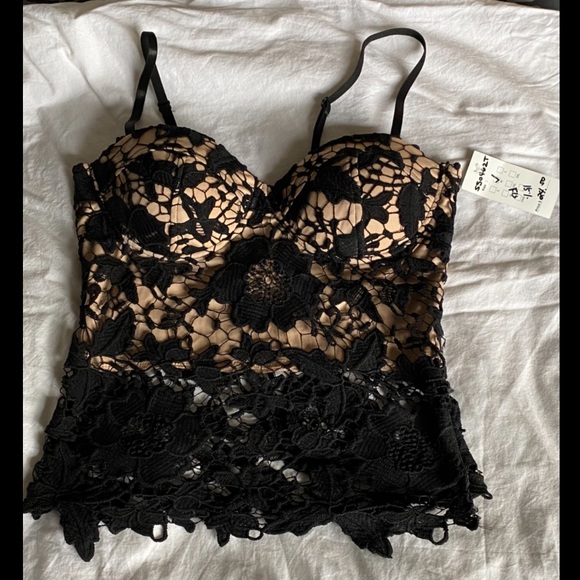 NWT Two piece black & beige lace outfit - Picture 2 of 4
